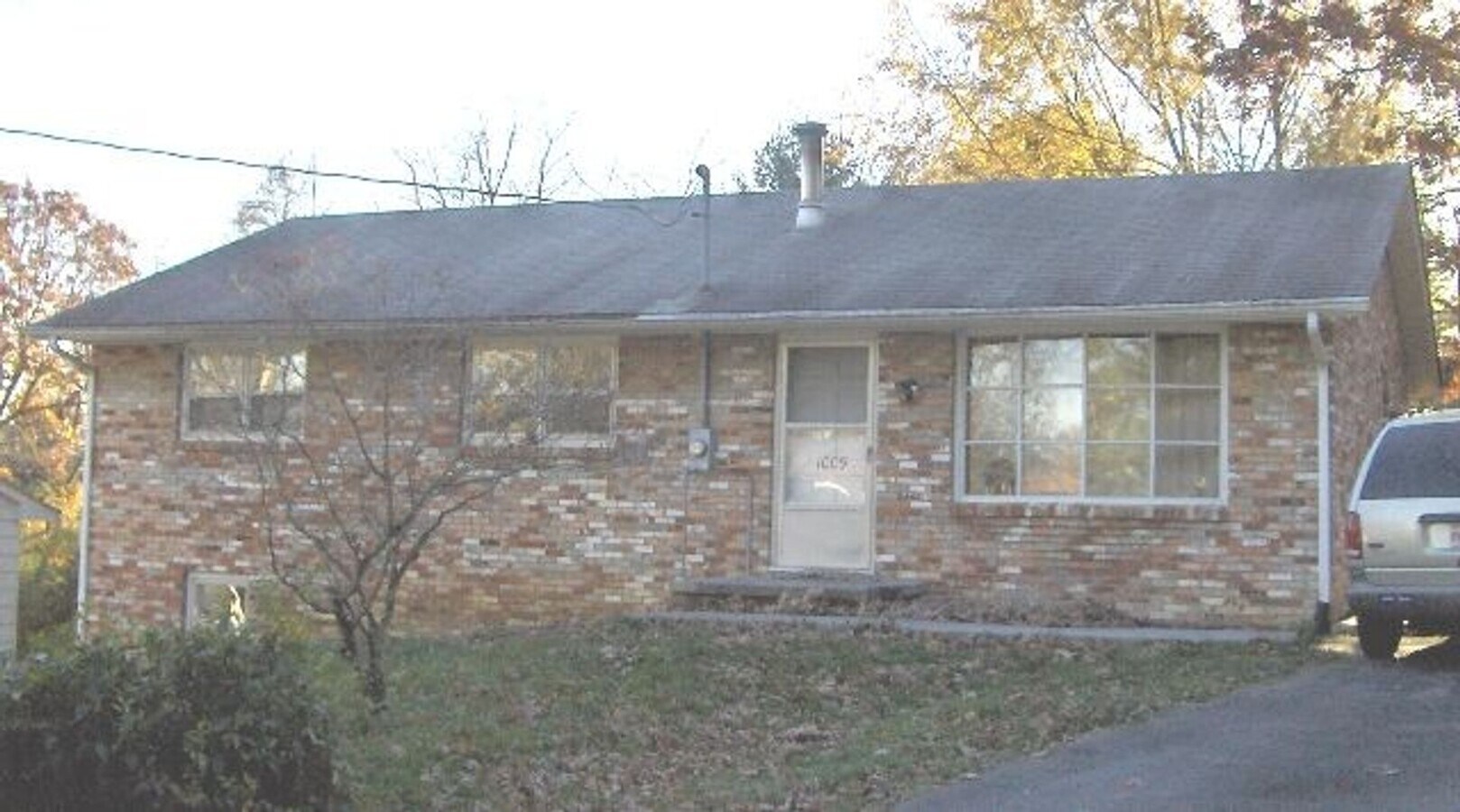 Photo - 1009 Kabrich St
