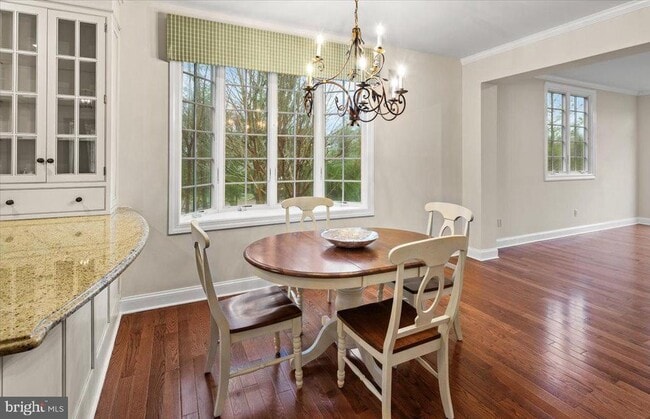 Photo - 12 Windermere Way