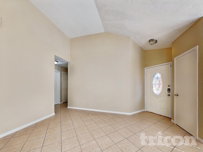 Photo - 6615 Laurel Glen Dr