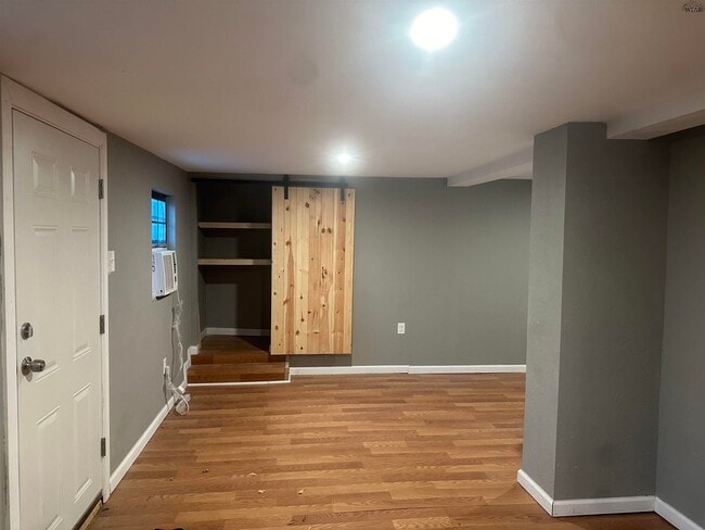 Photo - 1723 McGregor Ave