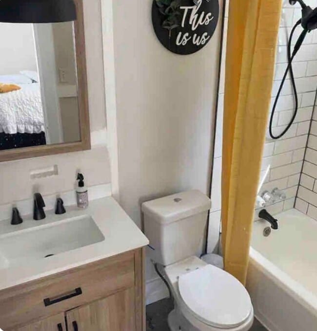 Photo - 2710 Winburn Ter