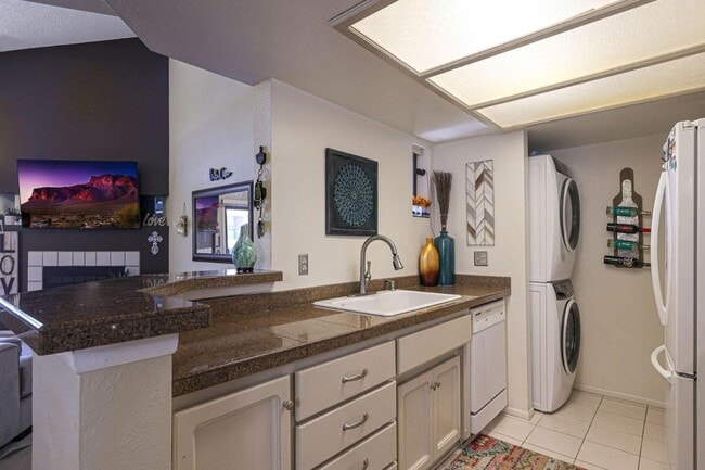 Photo - 7950 E Starlight Way