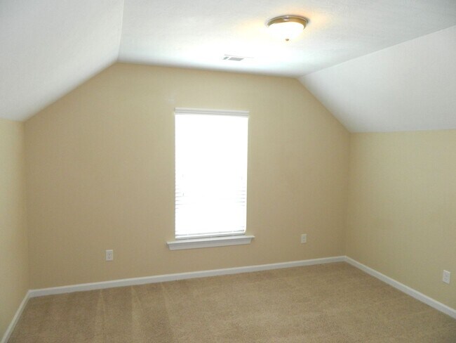 Photo - 835 Williford Run Dr