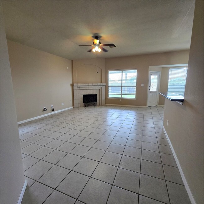 Photo - 10138 Corvallis Dr
