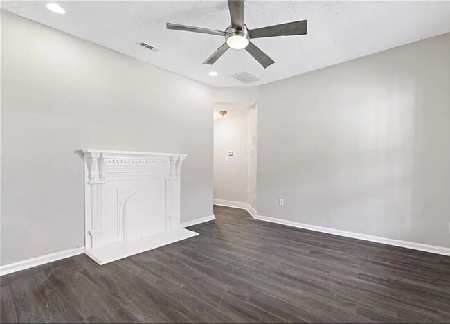Photo - 710 McDaniel St SW
