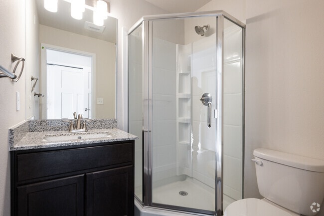 3 BR, 2 BA - 1,256 SF