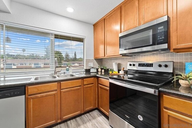 Photo - 615 Fredricks Ave Unit 140