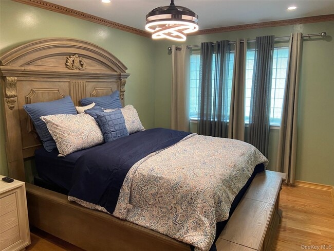 Photo - 52 Oakwood Ct