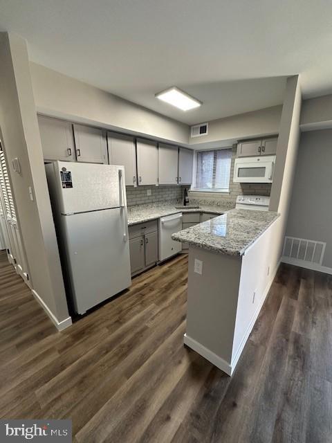 Building Photo - 1319 Valley Dr Unit 1319