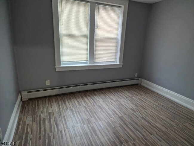 Photo - 75 Center St Unit 5