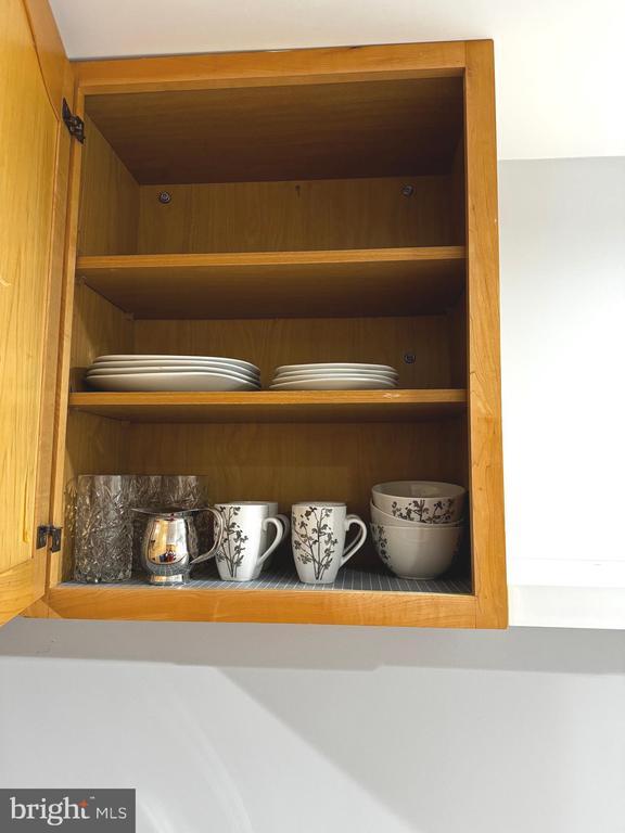 Photo - 3208 Auchentoroly Terrace