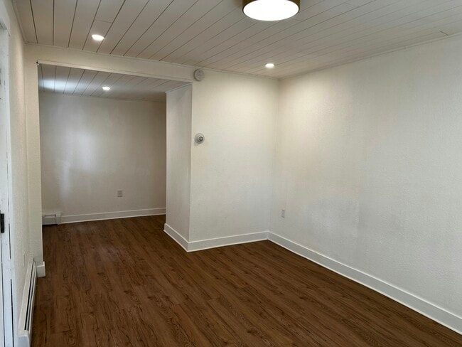 Photo - 833 E Kiowa St