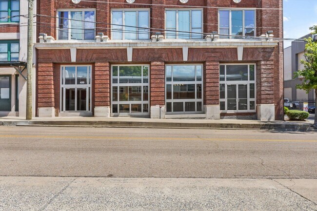 Building Photo - 420 S Front St Unit 407