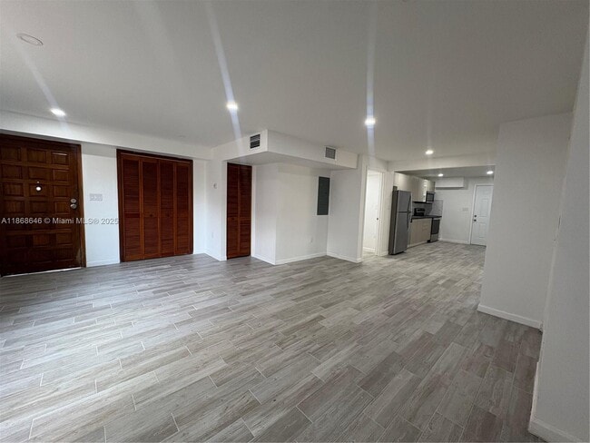 Building Photo - 3291 SW 25th St Unit 1 Rental