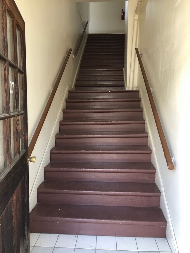 Photo - 327 W Main St Unit 327 B