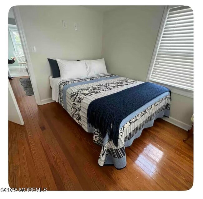 Photo - 222 Norwood Ln