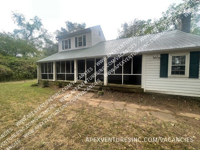 Photo - 3088 Hillsboro Rd