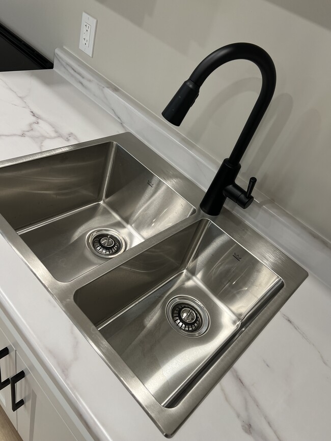 Photo - 788 Bryans Dr