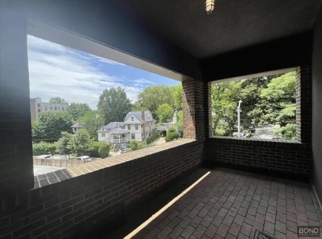 Building Photo - 3 bedroom in Queens NY 11418 Unit 3