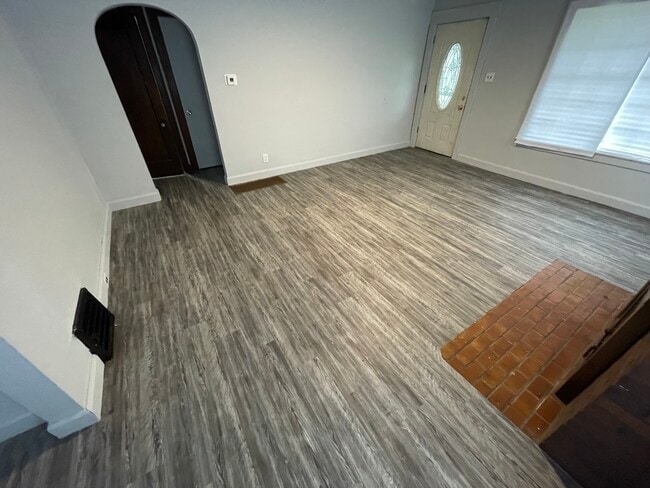 Photo - 22 Delaware Ave