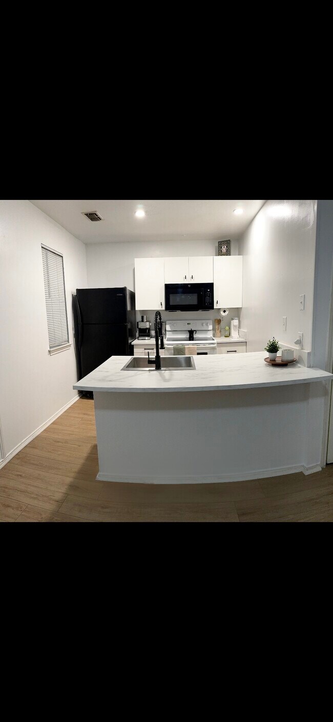 Photo - 4803 Hamilton Wolfe Rd Unit 310