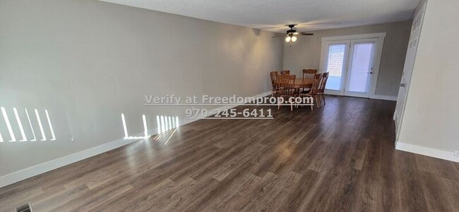 Photo - 2740 Beechwood St