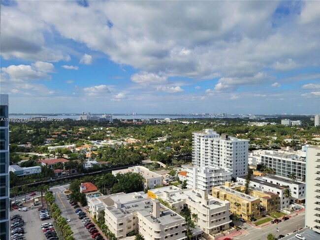 Photo - 2655 Collins Ave Condo Unit PH-9