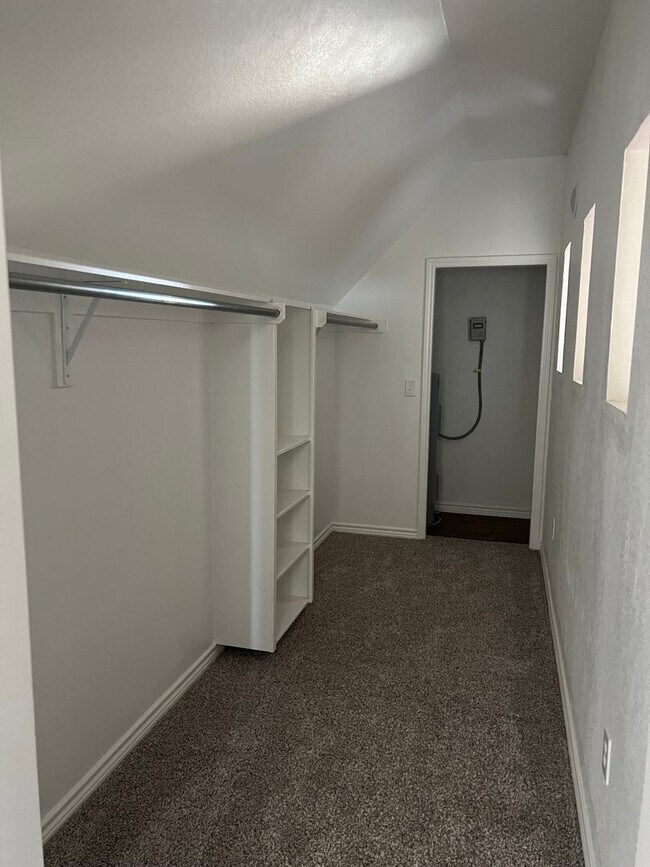 Photo - 2553 W Harold St