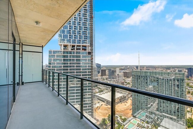 Photo - 610 Davis St Unidad 4407 Rental