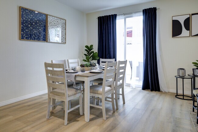 Photo - 3725 Jefferson St