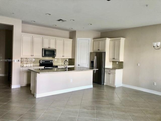 Photo - 1415 SW 113th Ave