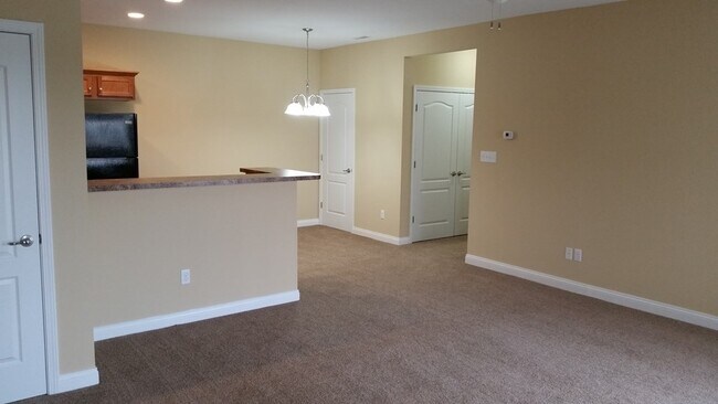 Photo - 4720 Sydney Ln Unit 104 & 203