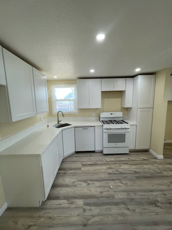 Photo - 401 S Richmond Rd