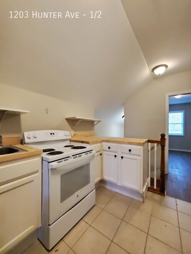 2Bed Near OSU Medical Campus. Available F... Apartment Unit 1/2