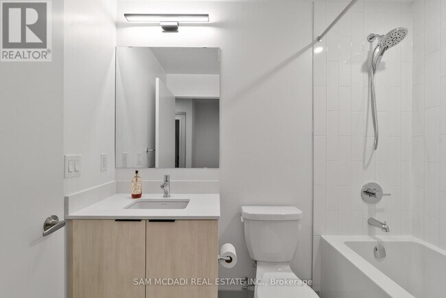 Photo - 2485 Eglinton Ave W Unit 524