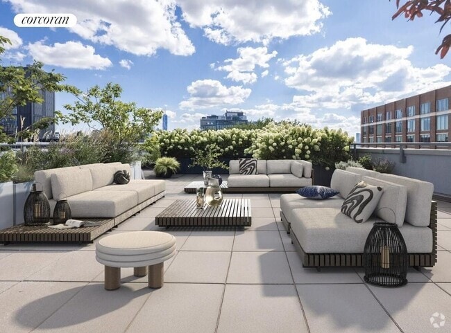 Building Photo - 450 W 17th St Rental
