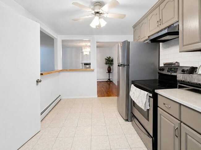 Photo - 100 Lee Ave Unidad 2nd Flr