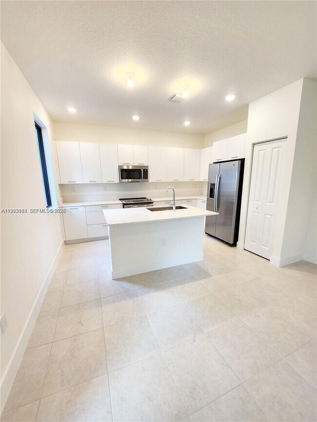 Photo - 4583 NW 83rd Pl