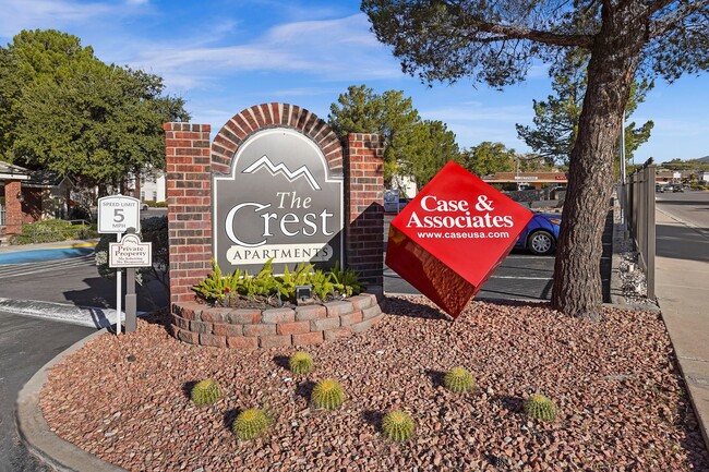 Crest Monument