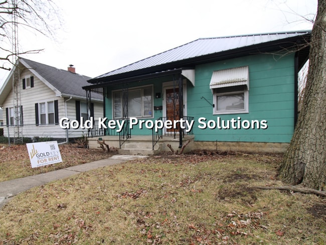 Photo - MUNCIE 3 BR 1 BA house with Fenced Backyard (NO SECTION 8)