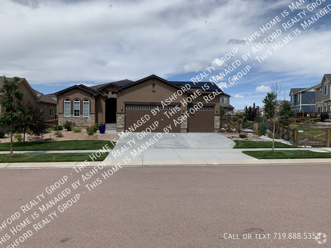 Building Photo - 7215 Rim Bluff Ln Rental