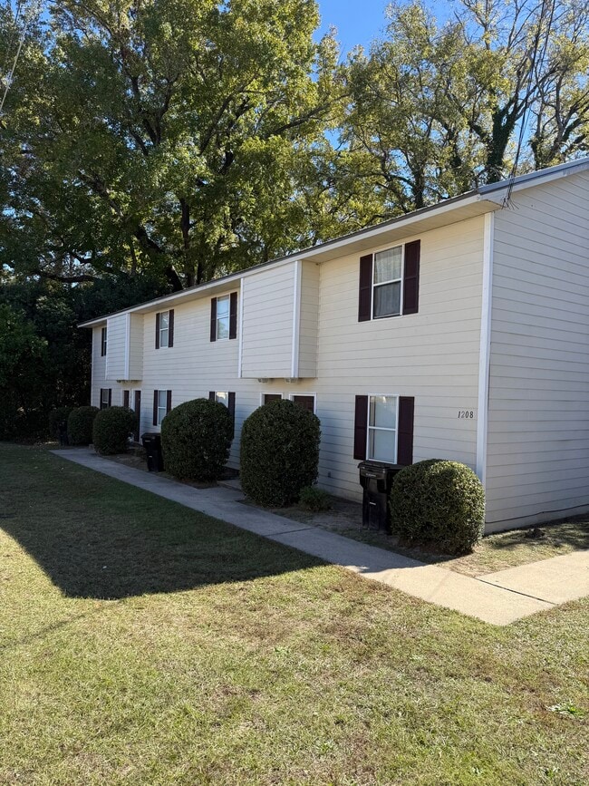 Photo - 1208 37th St