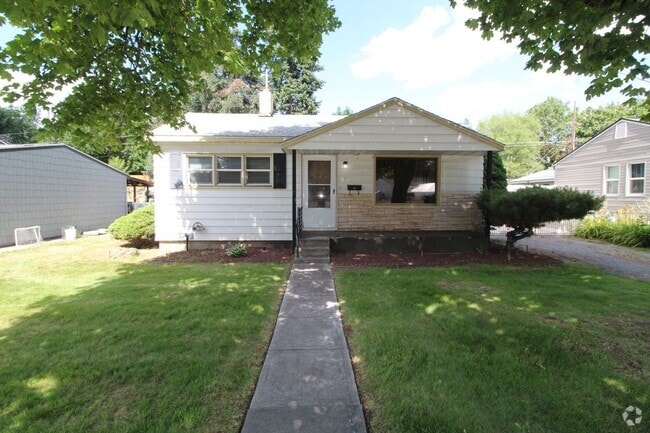 Building Photo - 6112 N Driscoll Blvd Rental
