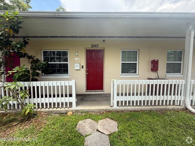 Building Photo - 3043 Belden St Rental