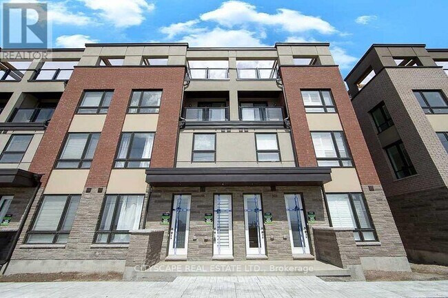 Photo - 626 Rexdale Blvd