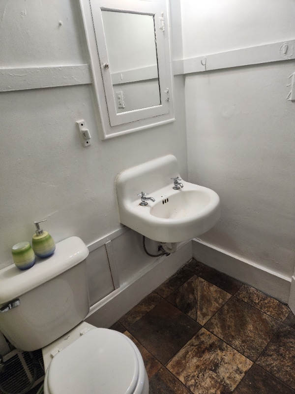 Photo - 744 W William St Unit 2nd floor