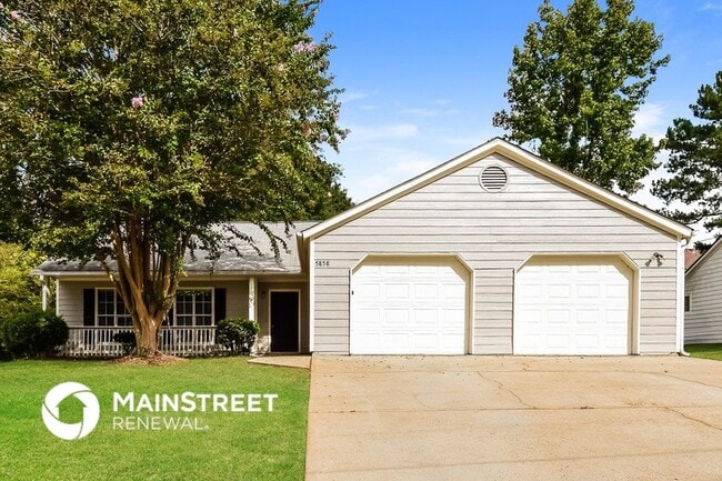 Building Photo - 5858 Mistyview Dr