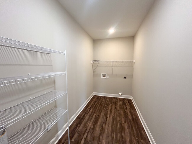 Photo - 79 Stockyard Rd