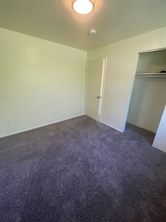 Photo - 1303 S Coffman St Unidad 1303 South Coffman,  3