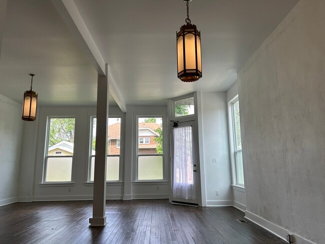 Photo - 1700 S College St Unit 1